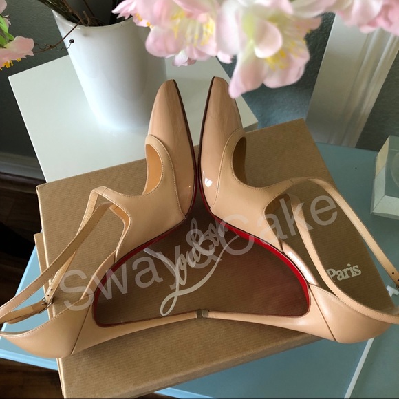 Louboutin Crissos Nude Pointy Toe Pumps - Picture 5 of 8